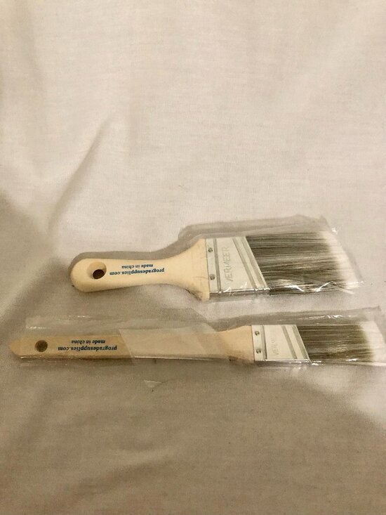 Other - Wooden Handle Wide Paint Brushes